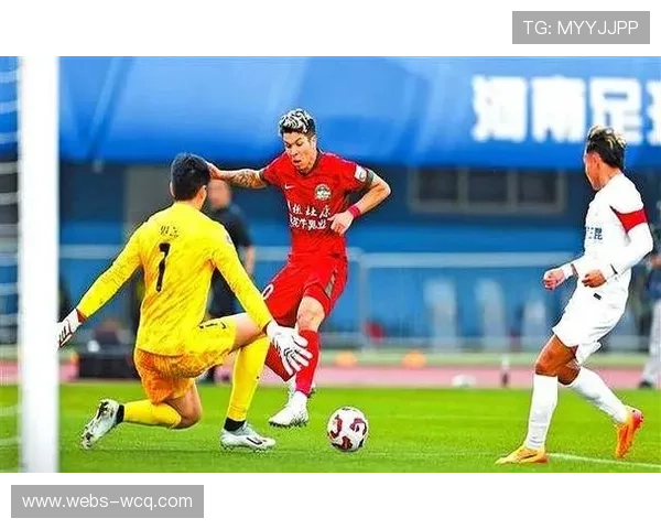 河南队续约布鲁诺·纳萨里奥,助攻王留队稳定军心 河南队续约布鲁诺·纳萨里奥,助攻王留队稳定军心